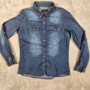 Ci Sono Denim Shirt Dark Wash Pearl snap buttons Women's Size M